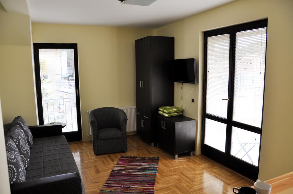 זלאטיבור Apartmani Vidic מראה חיצוני תמונה